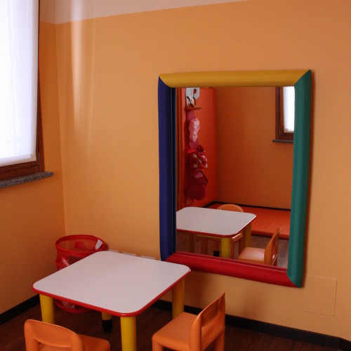 Sala Arancione - Tavolino